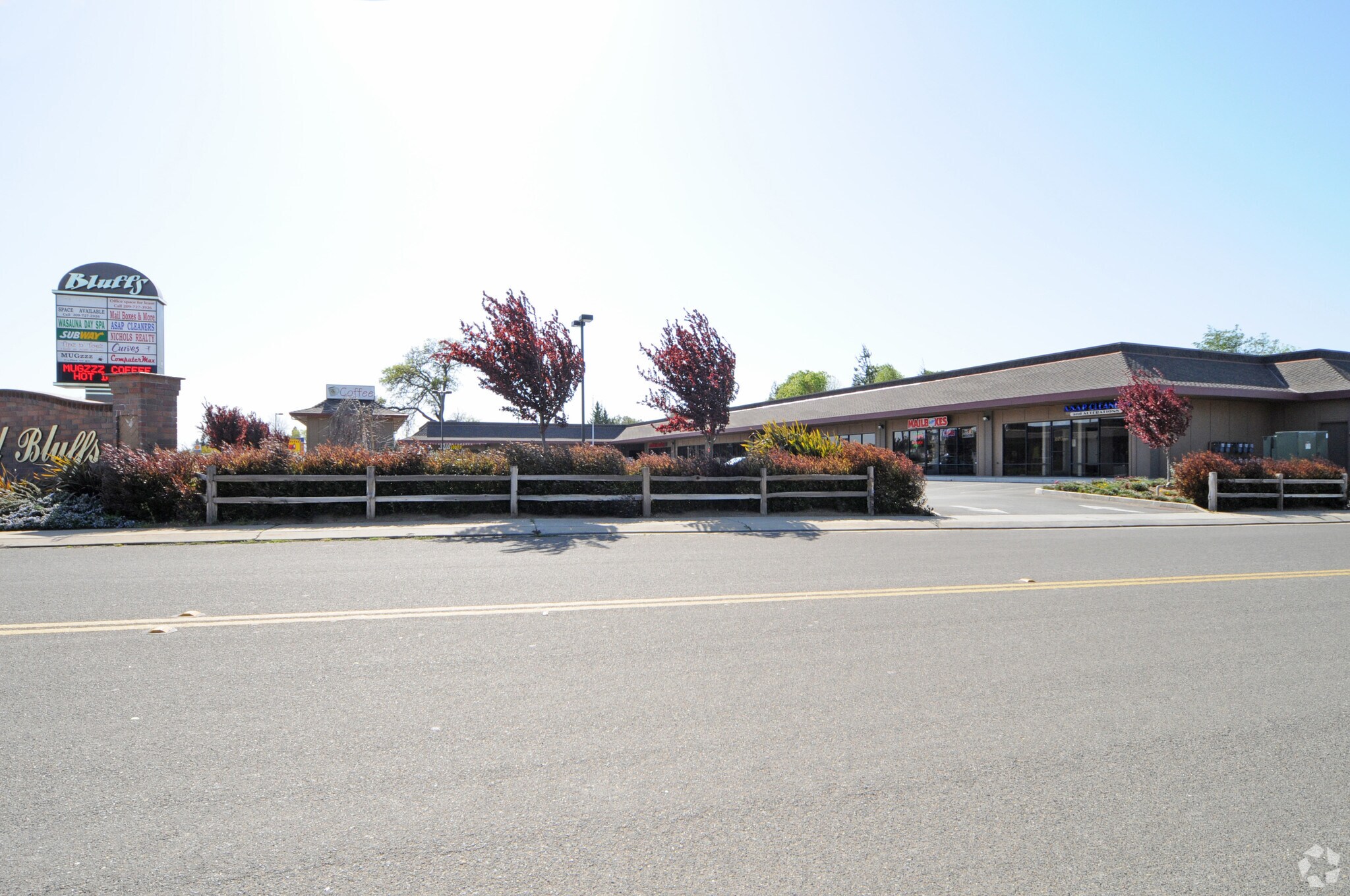 14055 E Highway 88, Lockeford, CA à louer Photo de l’immeuble– Image 1 sur 6