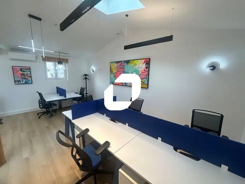 Bureau dans Enghien-les-Bains à louer - Photo de l’immeuble – Image 2 sur 13