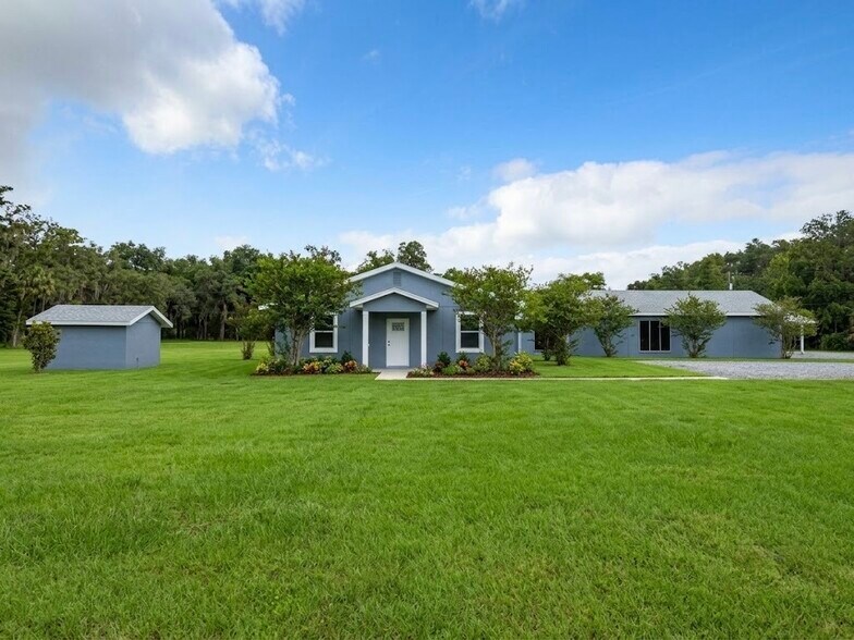 8635 W Goodman Ln, Homosassa, FL à vendre - Photo de l’immeuble – Image 3 sur 21