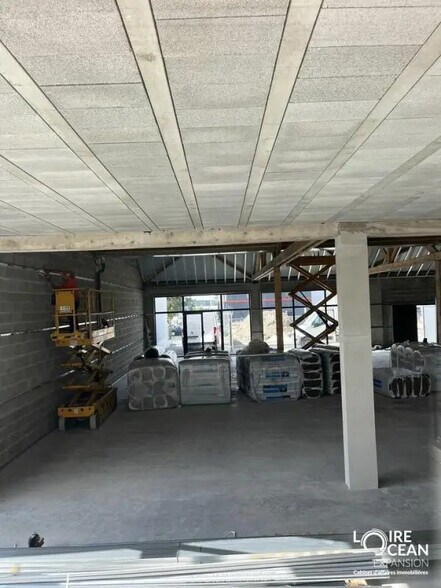 Local commercial dans Guérande à louer - Photo de l’immeuble – Image 2 sur 13