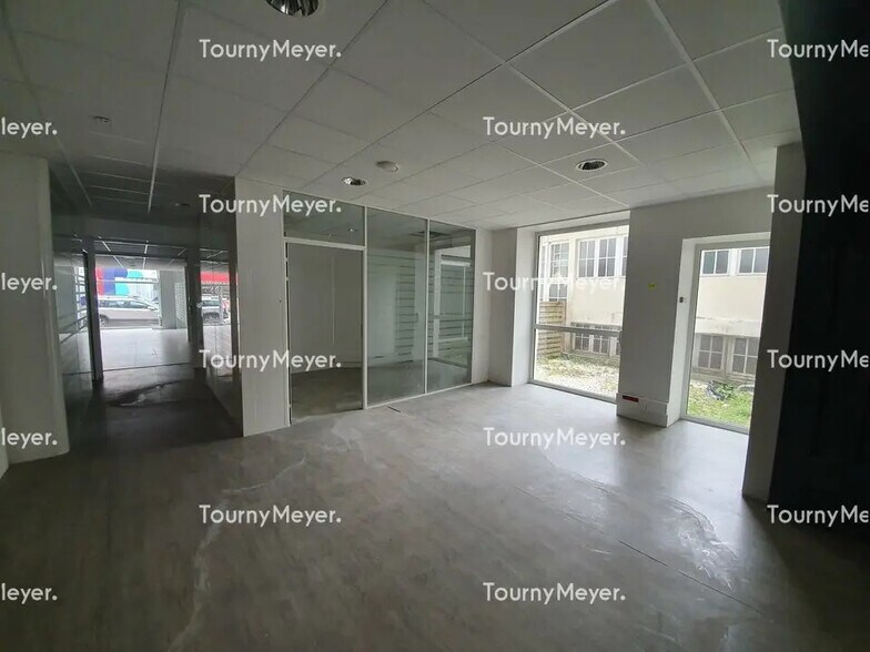Bureau dans Lorient à vendre - Photo de l’immeuble – Image 2 sur 2