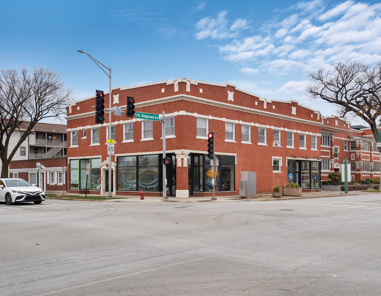 400-402 Lake St, Oak Park, IL à vendre - Photo de l’immeuble – Image 1 sur 6