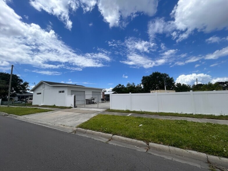 5119 W Ingraham St, Tampa, FL à vendre - Photo de l’immeuble – Image 3 sur 23