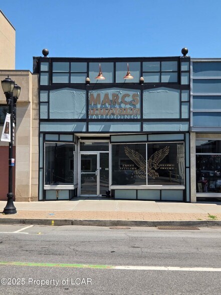 10 S Main St, Pittston, PA à louer - Photo de l’immeuble – Image 1 sur 1