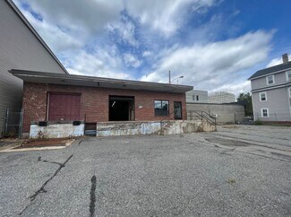 Plus de détails pour 462 Pleasant St, Worcester, MA - Industriel/Logistique à vendre