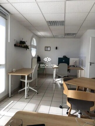 Plus de détails pour Bureau à louer
