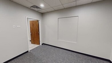 1535 Lake Cook Rd, Northbrook, IL à louer - Vidéo sur l’annonce professionnelle