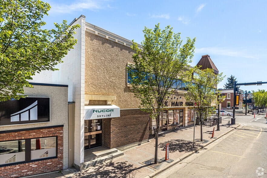 21 Perron St, St. Albert, AB à louer - Photo de l’immeuble – Image 2 sur 6