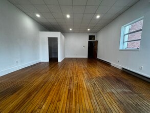 113 N Lancey St, Pittsfield, ME à louer Photo intérieure– Image 2 sur 8