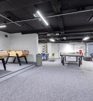 Plus de détails pour 26 Rue De Paradis, Paris - Bureau, Local d'activités à louer