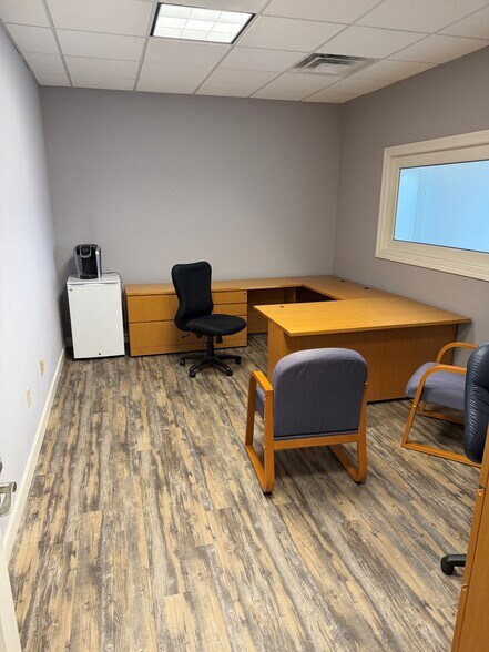 784 Wall St, O'Fallon, IL à louer - Photo intérieure – Image 3 sur 11