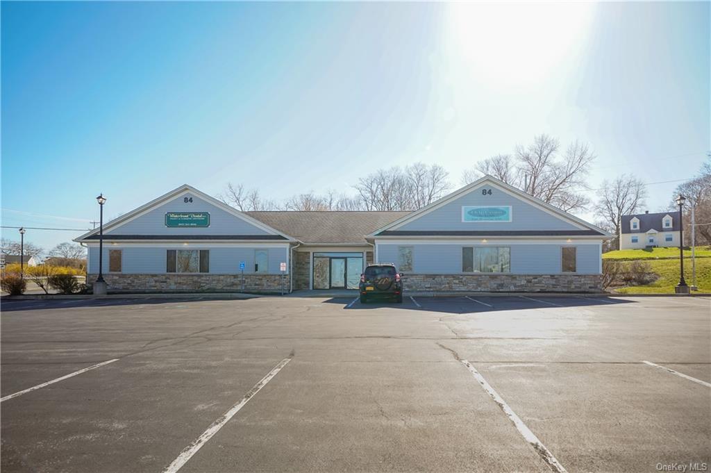 84-88 Old Route 9W, New Windsor Township, NY à louer Photo de l’immeuble– Image 1 sur 2