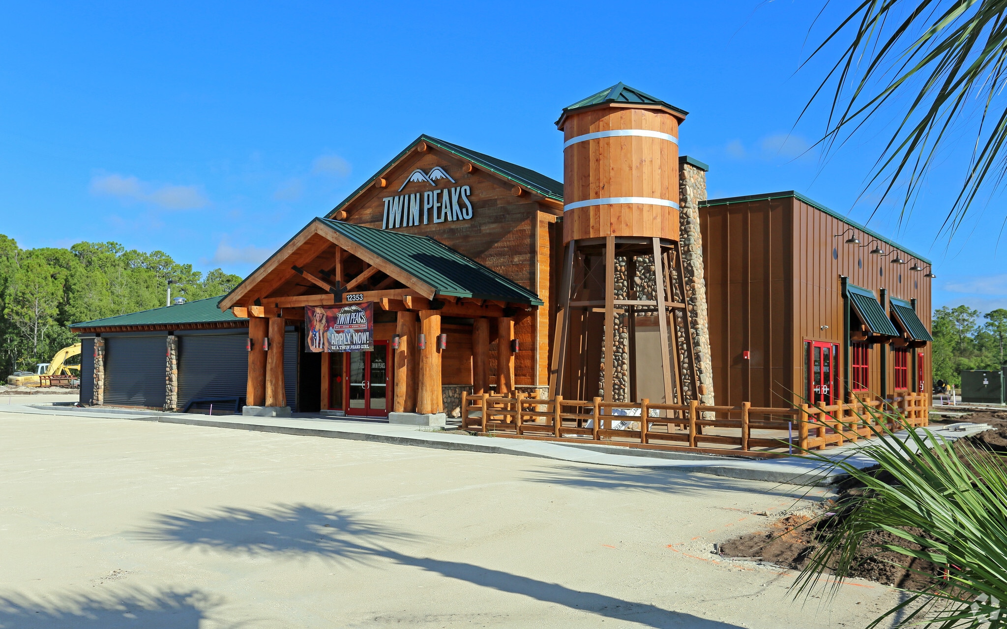 12353 Winter Garden Vineland Rd, Orlando, FL à louer Photo principale– Image 1 sur 5