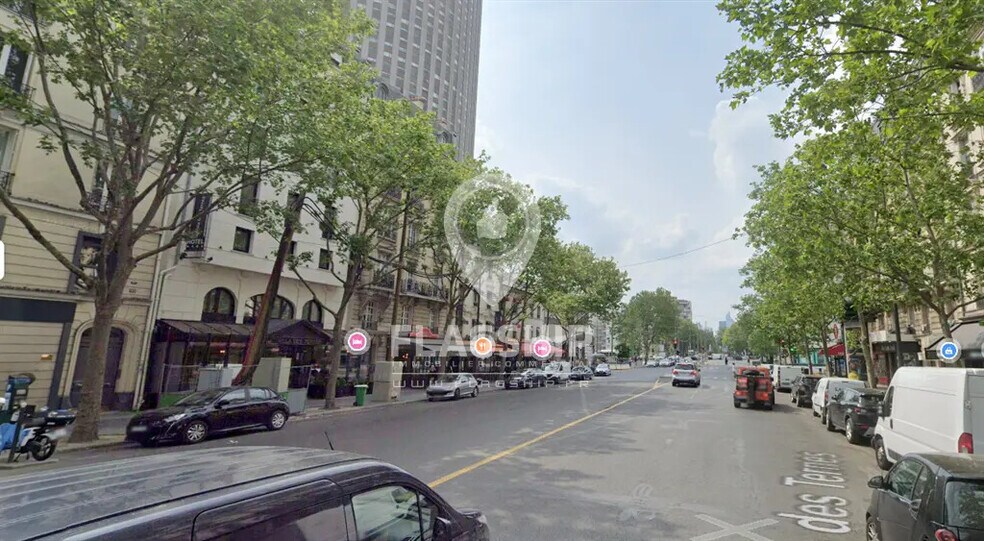 Local commercial dans Paris à louer - Photo de l’immeuble – Image 1 sur 3