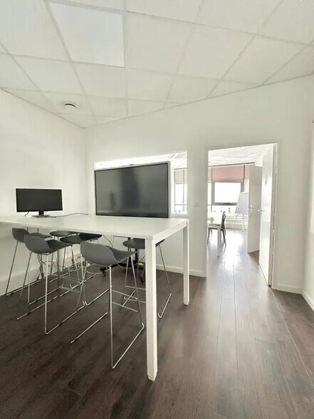 Local commercial dans Angers à vendre - Photo de l’immeuble – Image 3 sur 6