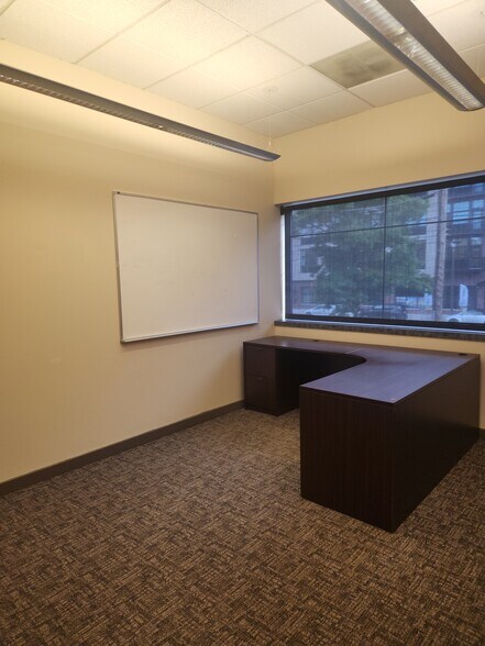 1101 Broadway St, Vancouver, WA à louer - Photo intérieure – Image 3 sur 16