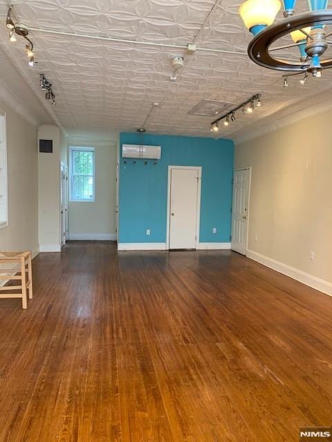 41 Glenridge Ave, Montclair, NJ 07042 - Lot 1L -  - Photo intérieure - Image 2 of 3
