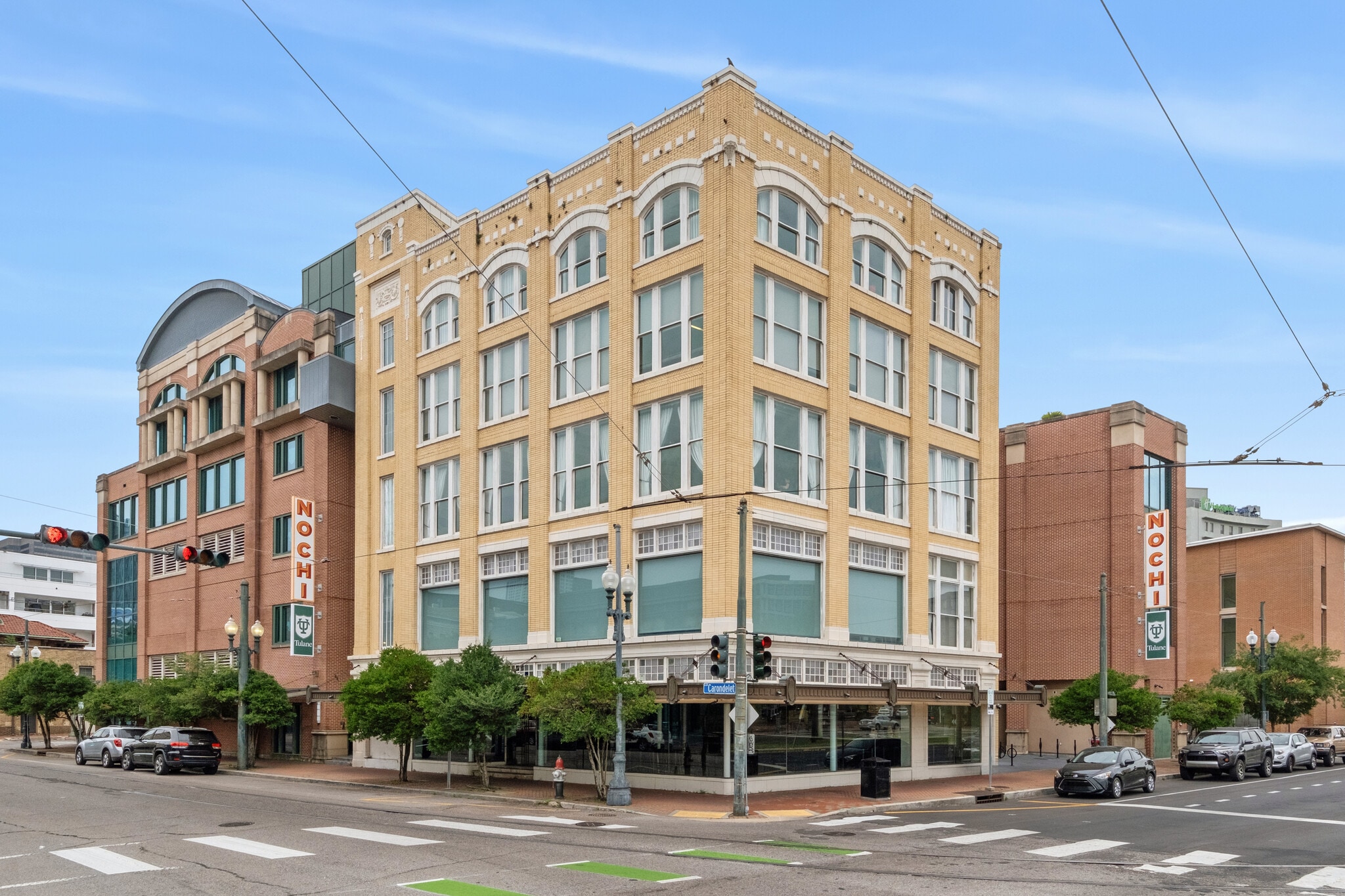 723-725 Howard Ave, New Orleans, LA à louer Photo de l’immeuble– Image 1 sur 4