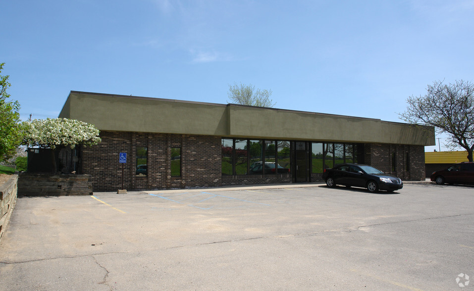 416 N Homer St, Lansing, MI à louer - Photo de l’immeuble – Image 2 sur 2