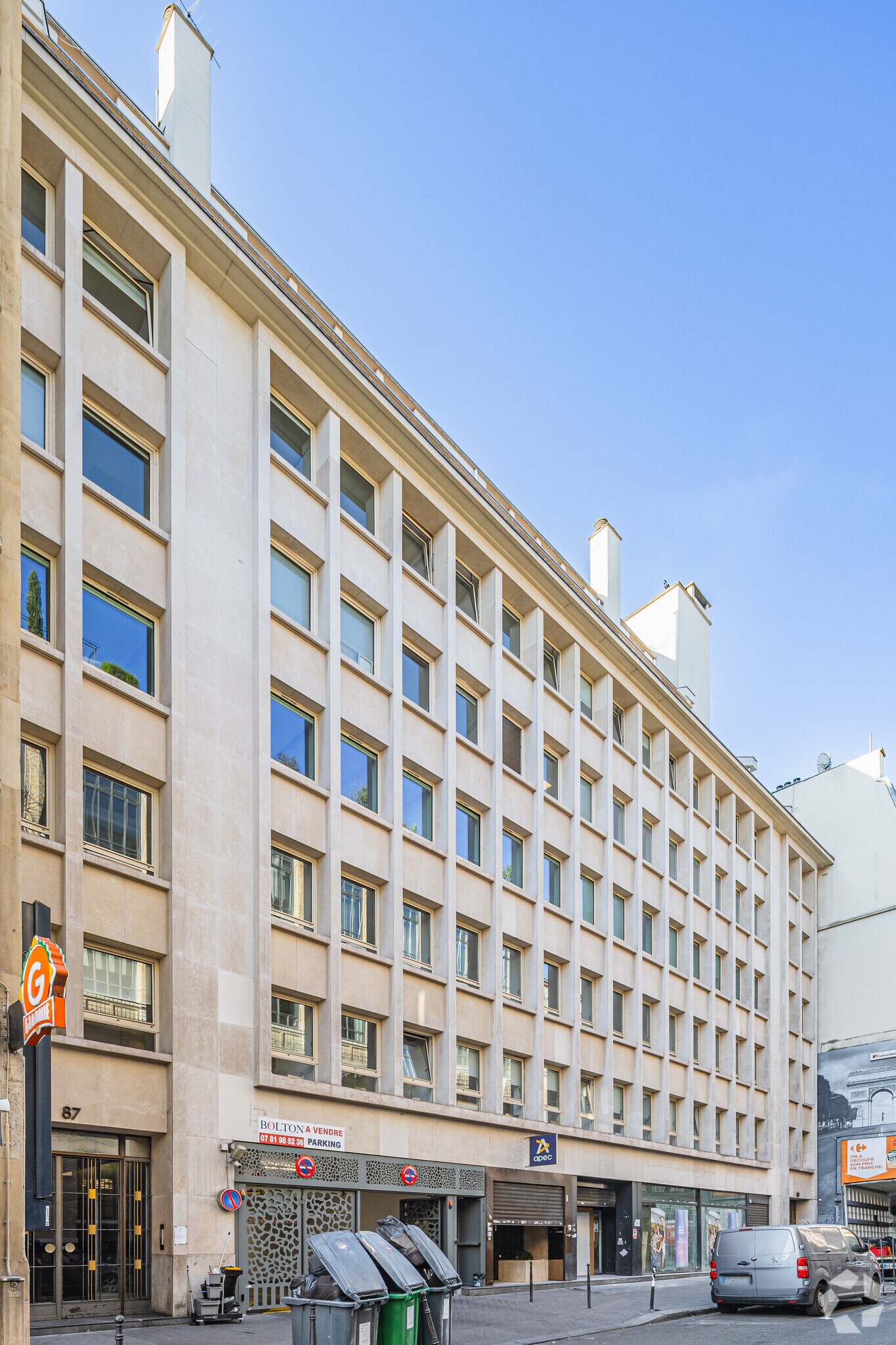 32 Rue De Ponthieu, Paris à louer Photo principale– Image 1 sur 6