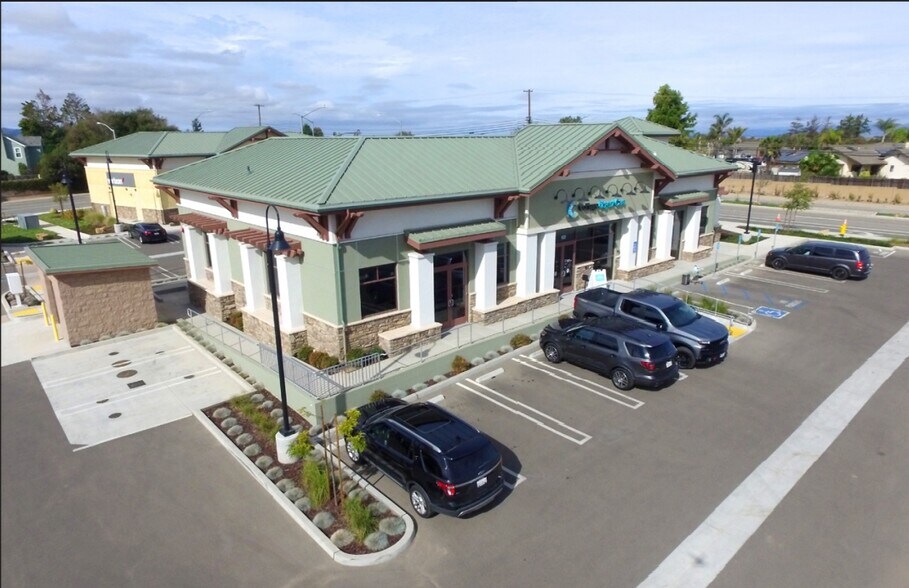 1606 E Clark Ave, Santa Maria, CA à vendre - Photo principale – Image 1 sur 2