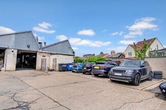 Plus de détails pour Printing House Ln, Hayes - Industriel/Logistique à louer