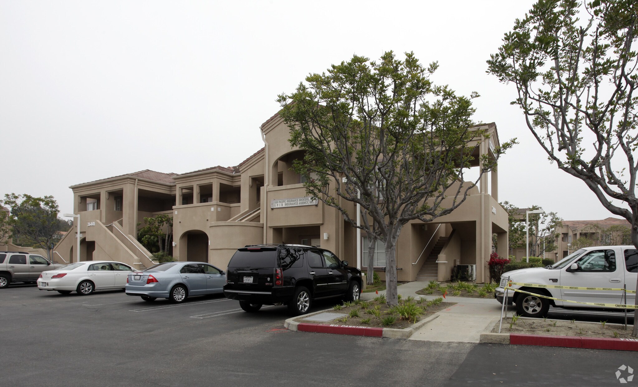 26441 Crown Valley Pky, Mission Viejo, CA à louer Photo principale– Image 1 sur 5