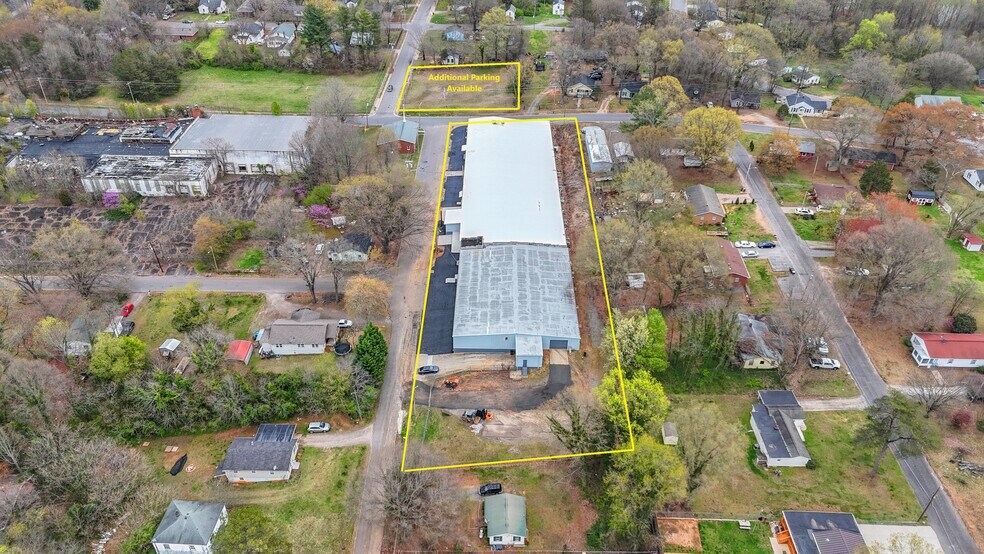 600 Park Dr, Statesville, NC à louer - Photo de l’immeuble – Image 2 sur 8