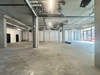 Plus de détails pour 1024 Manhattan Ave, Brooklyn, NY - Local commercial à louer