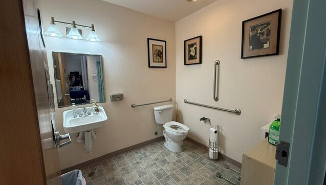 1769 S 8th St, Colorado Springs, CO à vendre - Photo intérieure – Image 3 sur 7