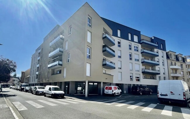 Plus de détails pour Local commercial à vendre