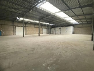 Plus de détails pour Bureau, Local d'activités à louer