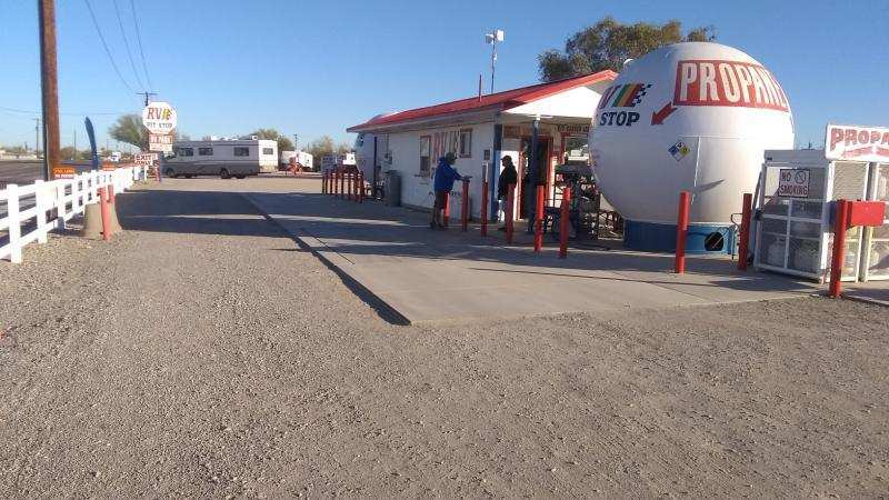 425 N Central Blvd, Quartzsite, AZ à vendre - Photo de l’immeuble – Image 2 sur 47