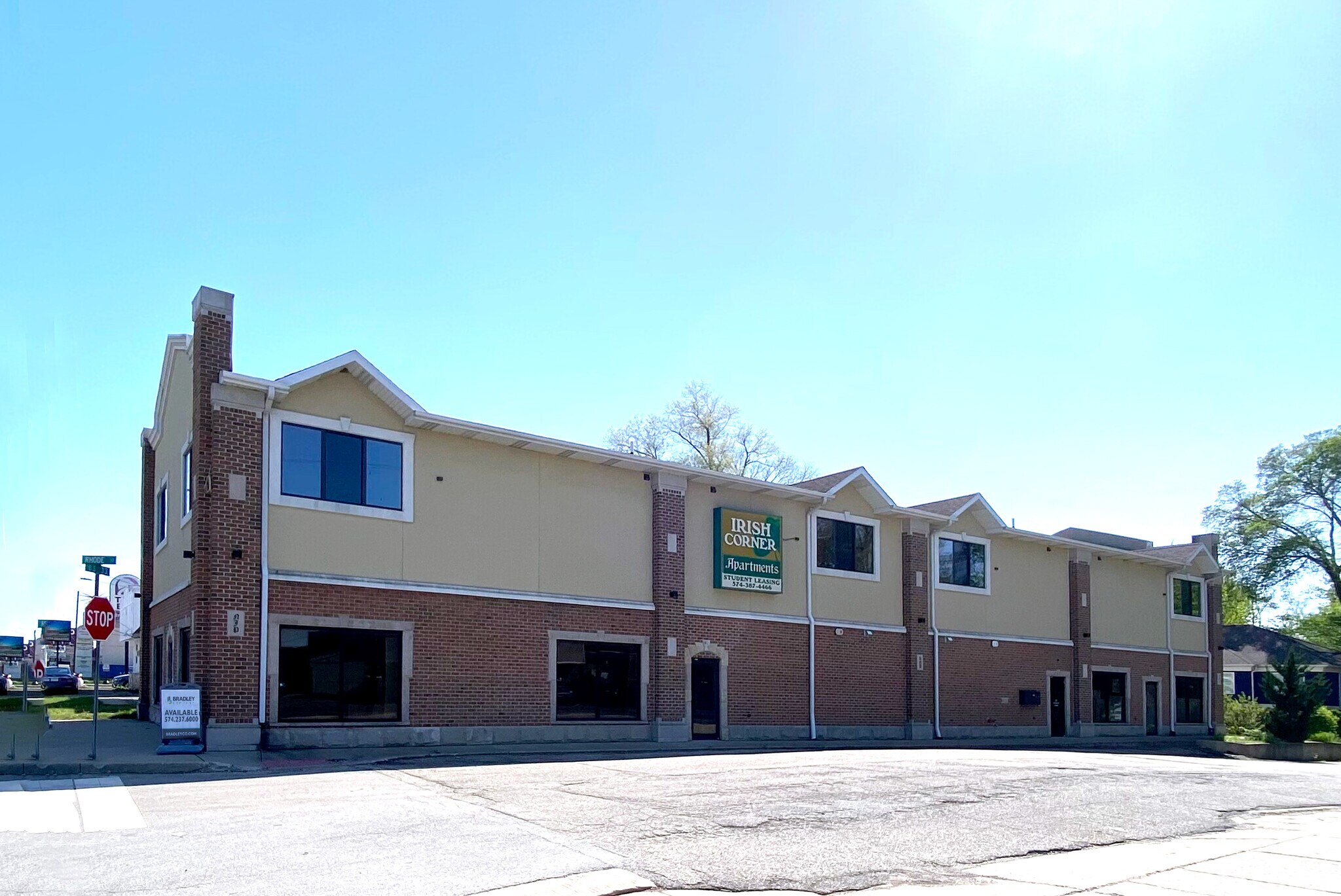 247 N Dixie Way, South Bend, IN à louer Photo de l’immeuble– Image 1 sur 8