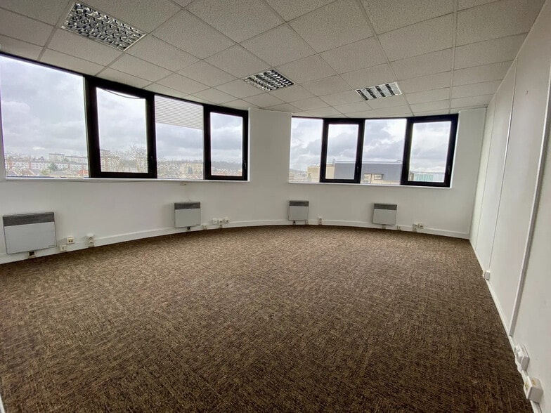 3 Boulevard De La Gare, Saint-Gratien à louer - Photo intérieure – Image 2 sur 10