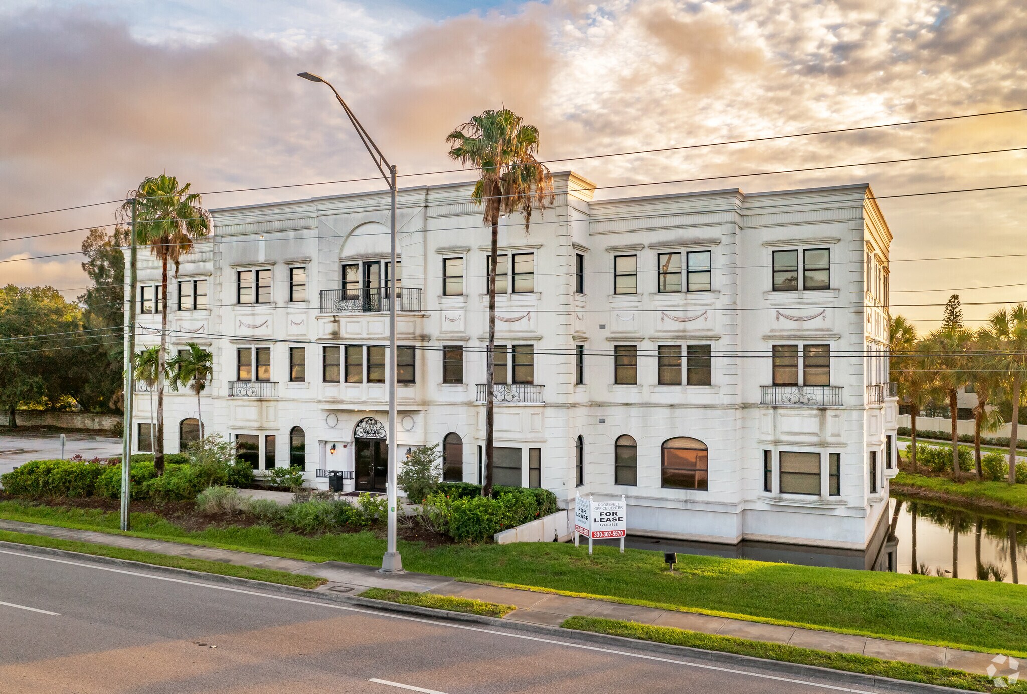 15500 Roosevelt Blvd, Clearwater, FL à louer Photo de l’immeuble– Image 1 sur 19