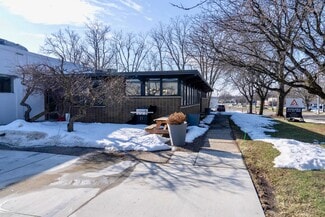Plus de détails pour 2350 Oak Industrial Dr NE, Grand Rapids, MI - Industriel/Logistique à louer