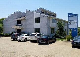 Plus de détails pour 3715 SW 29th St, Topeka, KS - Bureau à vendre