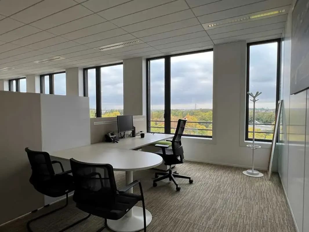 7 Avenue Nicéphore Niépce, Montigny-le-Bretonneux à louer Photo intérieure– Image 1 sur 2