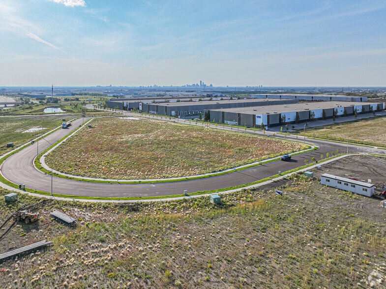 5003 28 St NW, Edmonton, AB à vendre - Aérien – Image 3 sur 4