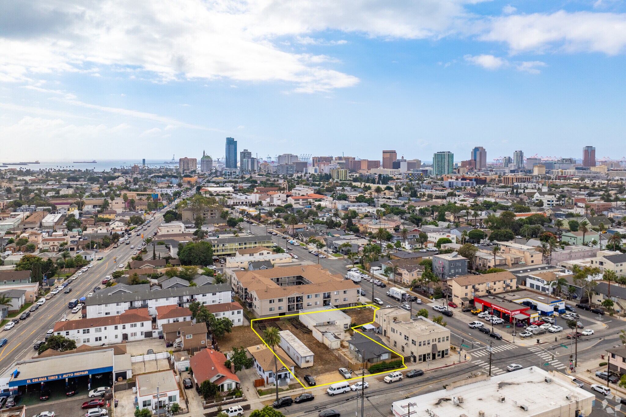 Long Beach Portfolio portefeuille de 3 biens à vendre sur LoopNet.fr Photo principale– Image 1 sur 31