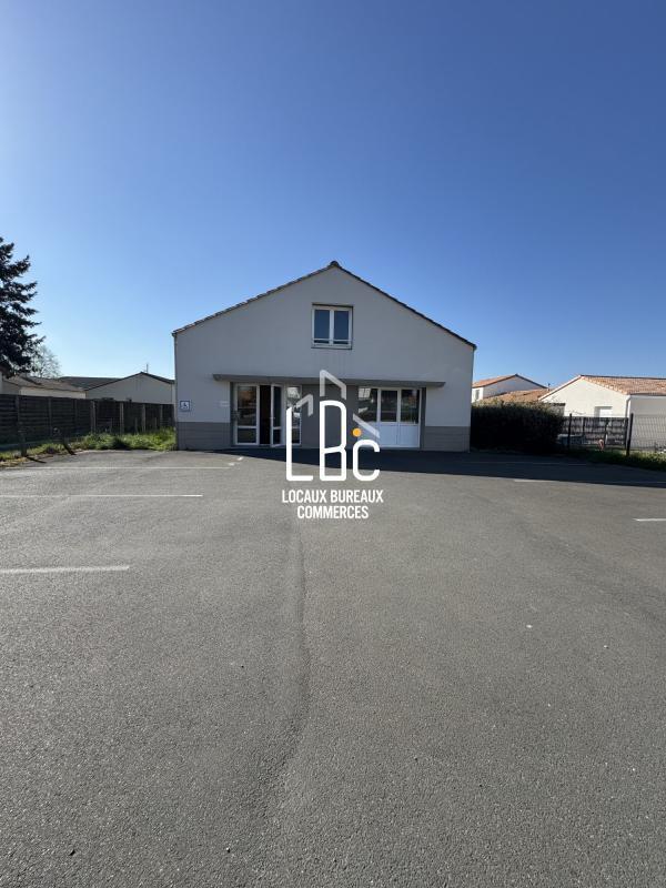 38 Rue Du Stade, La Chevrolière à vendre Photo de l’immeuble– Image 1 sur 19