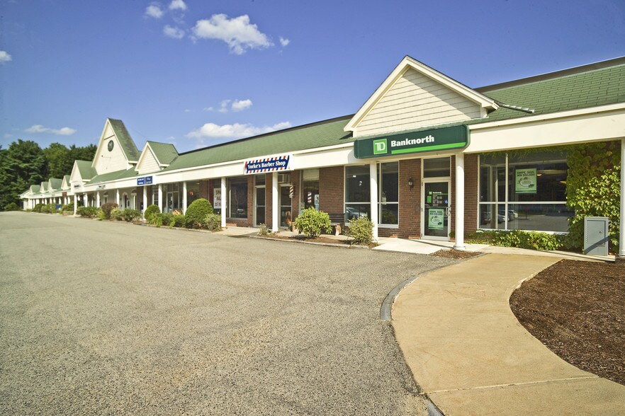 127 Long Sands Rd, York, ME à louer - Photo de l’immeuble – Image 3 sur 14