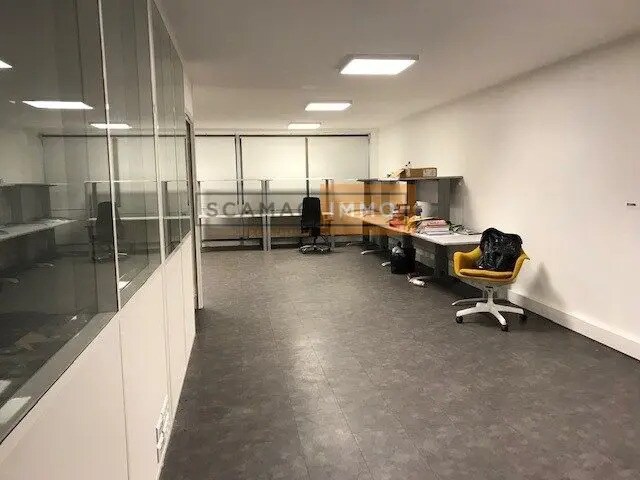 Bureau dans Gometz-la-Ville à louer - Photo intérieure – Image 3 sur 30