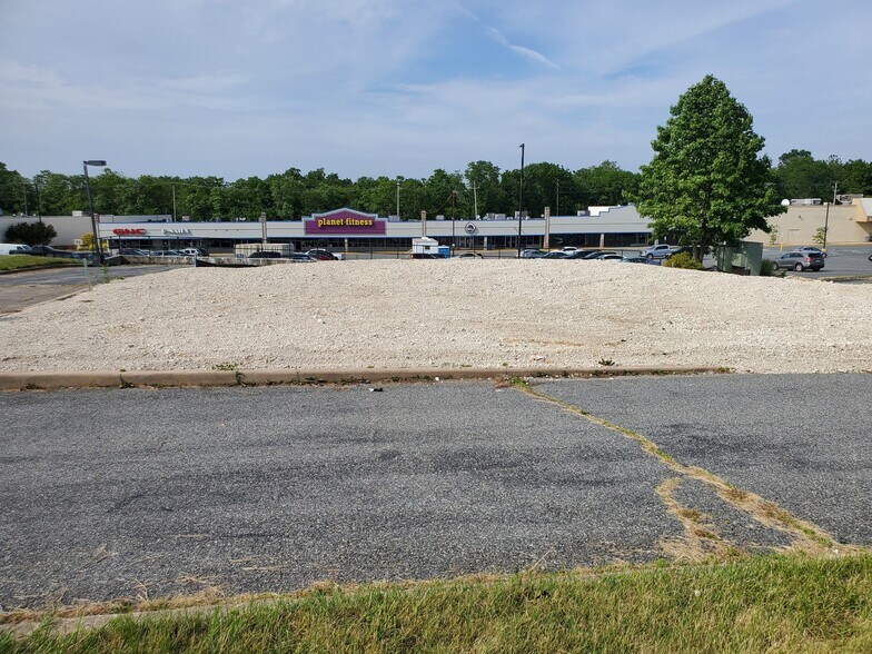 110 Big Elk Mall, Elkton, MD à louer - Autre – Image 1 sur 1