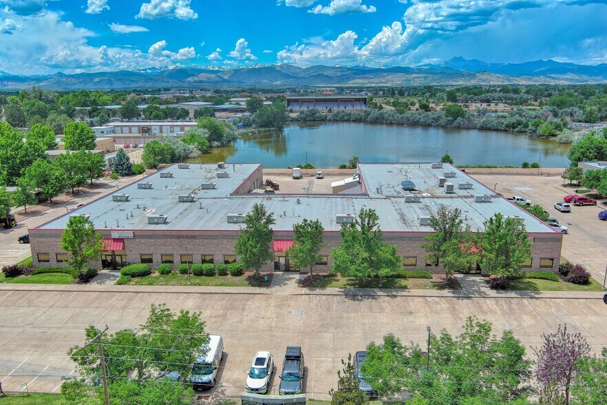 117 S Sunset St, Longmont, CO à louer - Photo de l’immeuble – Image 1 sur 11