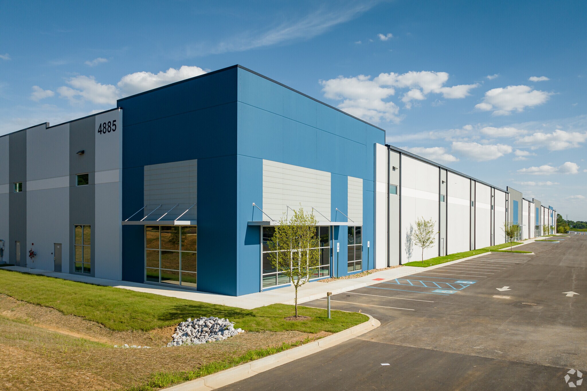 4885 Claude Ramsey Pky, Chattanooga, TN à louer Photo principale– Image 1 sur 20