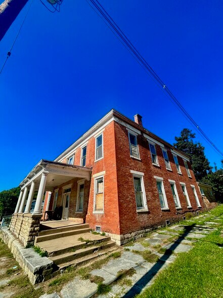 401 Kentucky St, Louisiana, MO à vendre - Photo principale – Image 1 sur 6