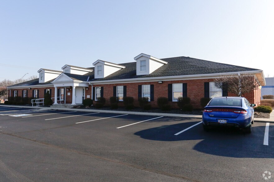 1301 E Ash St, Piqua, OH à louer - Photo de l’immeuble – Image 1 sur 9