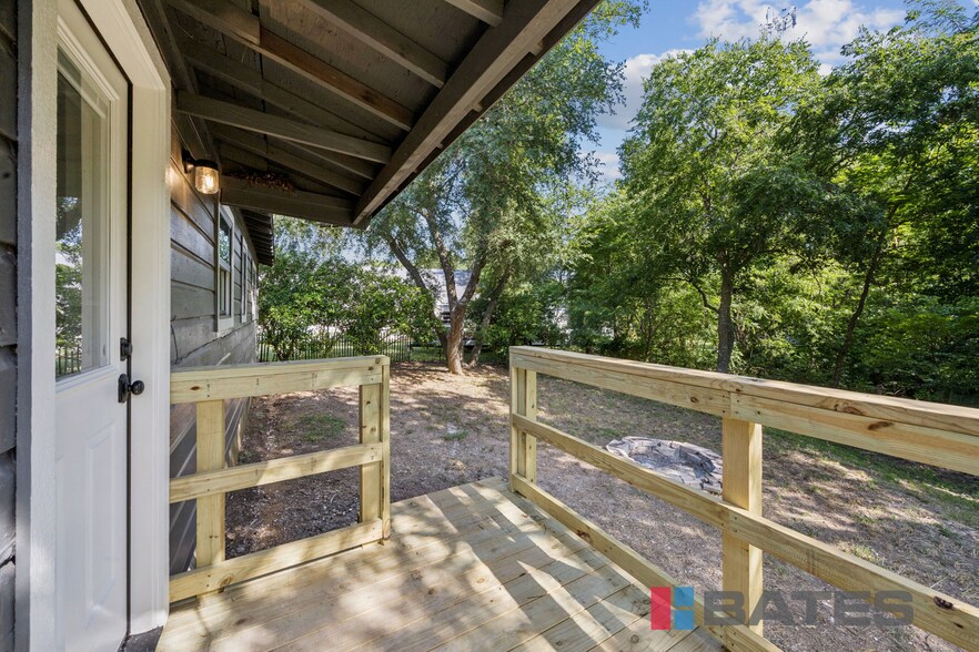 656 Sardis St, Midlothian, TX à vendre - Photo de l’immeuble – Image 3 sur 23